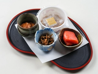 朝食：お選びいただけるご飯のお供